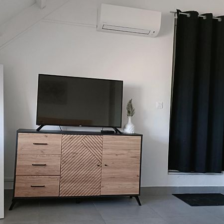 Friendly Beach House Baie Nettle Luaran gambar